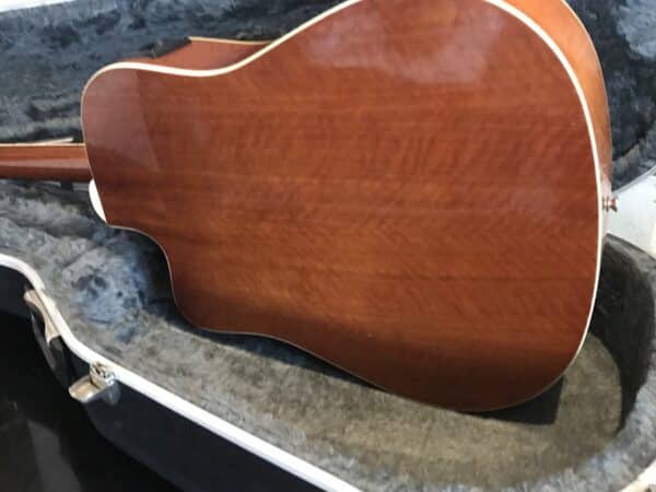 Collins semi acoustic guitar and case - Image 5