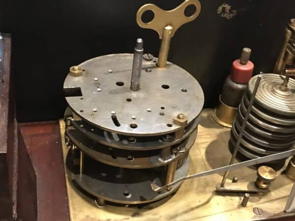 Barograph with barometer rare item - Image 9