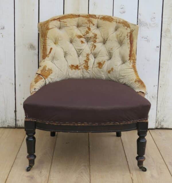 Antique French Button Back Chair For Re-upholstery armchair Antique Chairs 4