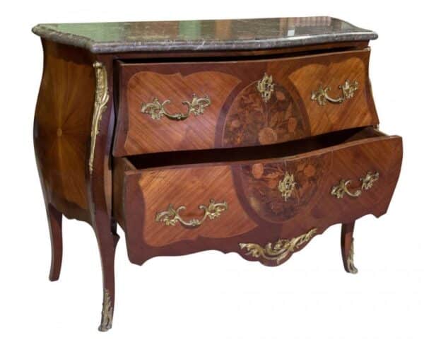 A Louis XV style commode Antique Furniture 4