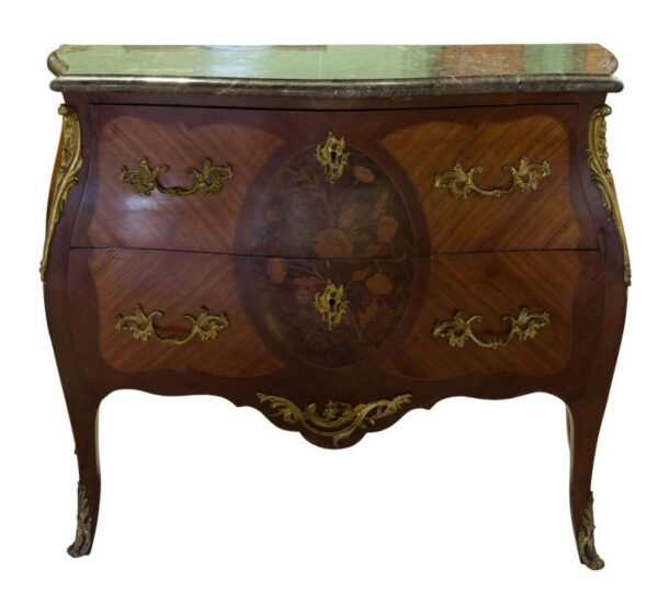 A Louis XV style commode Antique Furniture 11