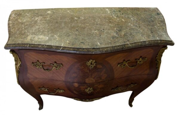 A Louis XV style commode Antique Furniture 9