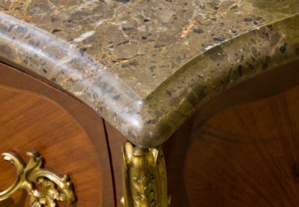A Louis XV style commode - Image 5