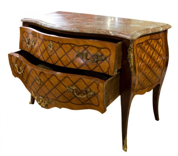 A Louis XV style French commode Antique Furniture 4
