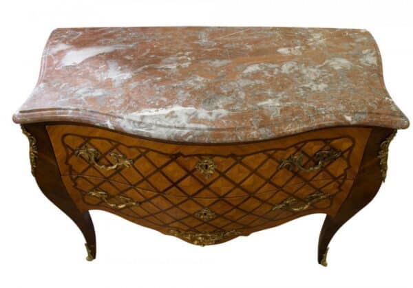 A Louis XV style French commode - Image 7