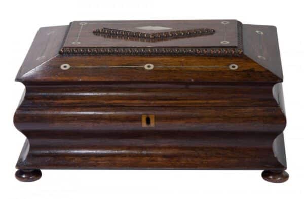 A Victorian rosewood jewellery /sewing box Antique Boxes 10