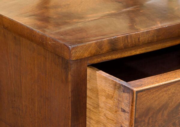 Early 19th Century Flame mahogany bow chest - Image 3