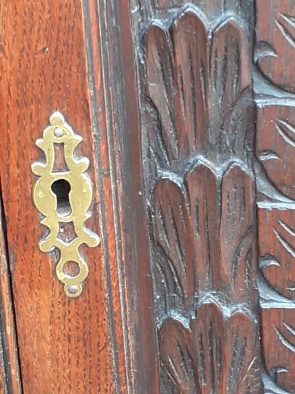 Small oak hanging corner cupboard - 18th century - Image 2