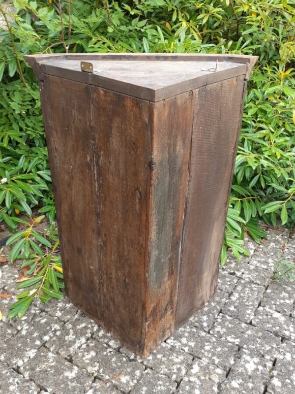 Small oak hanging corner cupboard - 18th century - Image 4