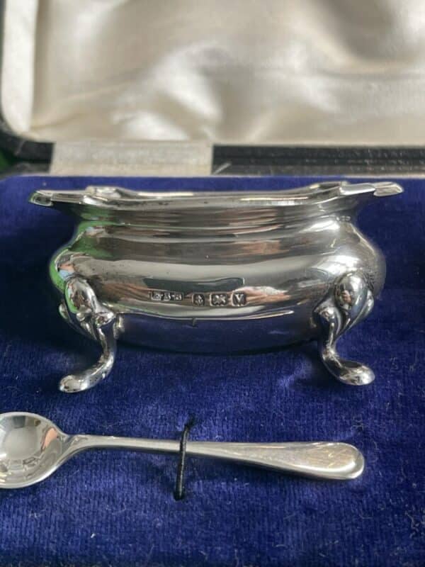 Pair of Silver Salts, 1920 from E.S Barnsley, Birmingham Antique Silver 6