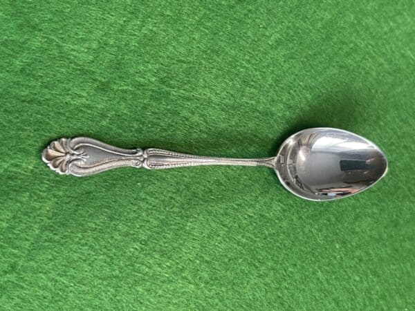 Set of 6 Silver Teaspoons with Sugar Tonges,1917, Birmingham by A.J. Bailey Antique Silver 4