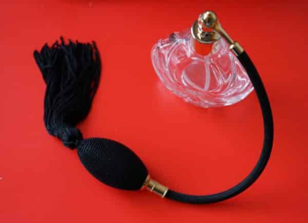A Vintage 50s Glass Bottle Perfume / Scent Atomiser With black Pump & Tassel - Image 7