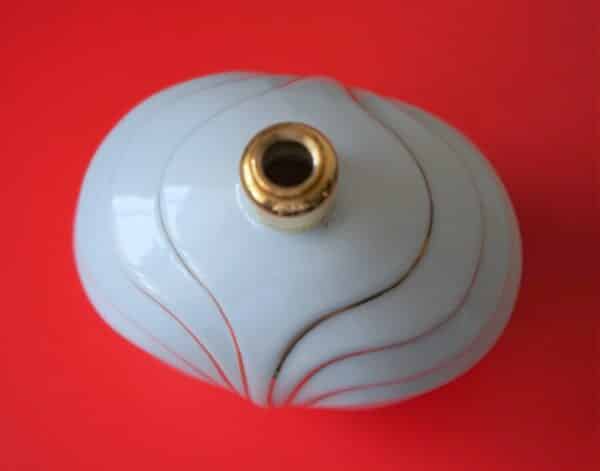 A stunning Quality Vintage Glass MARCEL FRANK Perfume / Scent Atomiser - Collectable - Image 3