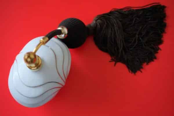 A stunning Quality Vintage Glass MARCEL FRANK Perfume / Scent Atomiser - Collectable - Image 6
