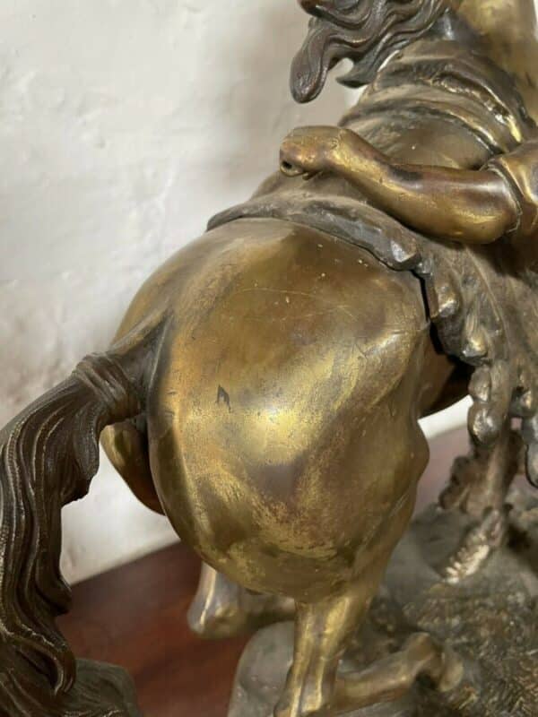 A FINE PAIR OF GILT-BRONZE MODELS OF THE MARLEY HORSES. - Image 5