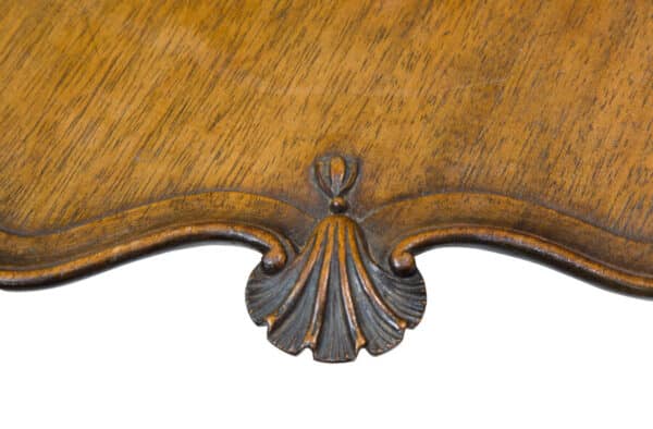 A Victorian mahogany " pie crust " tilt top tripod table - Image 5
