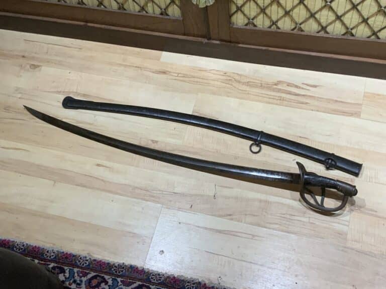 Sabre and scabbard 1840’s USA Calvary sword, rare sabre