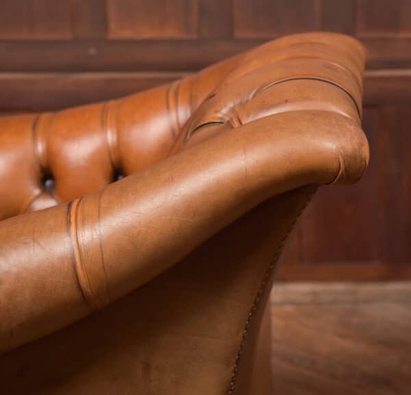Chesterfield Leather Chair SAI2415 - Image 9