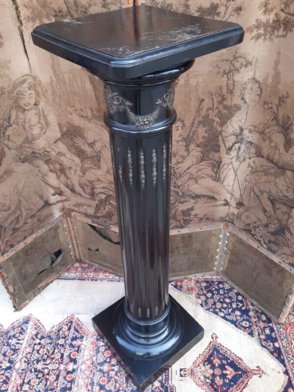 Victorian Ebonised Wood Corinthian Pedestal Pillar Stand Circa 1890