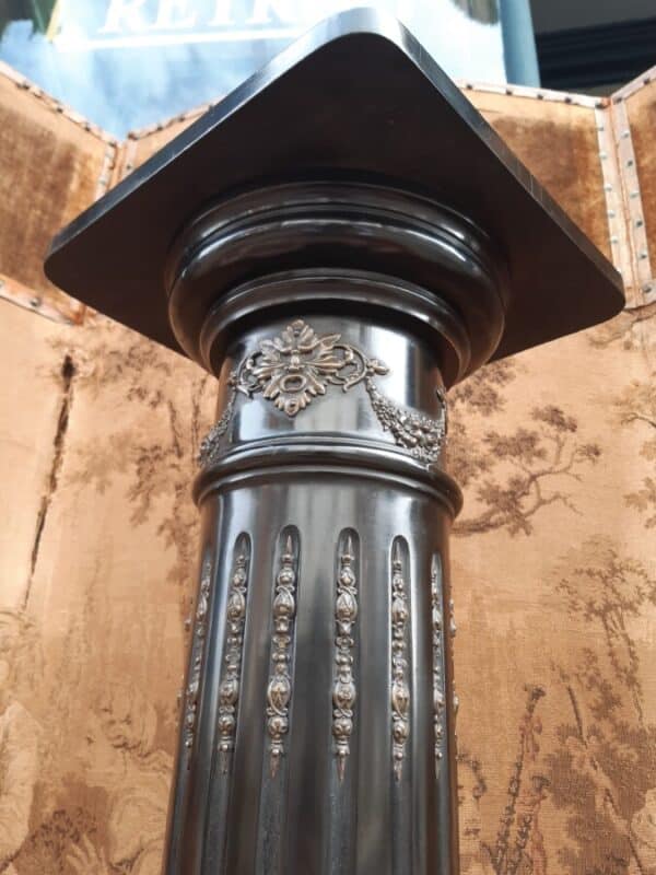 Victorian Ebonised Wood Corinthian Pedestal Pillar Stand Circa 1890 - Image 7