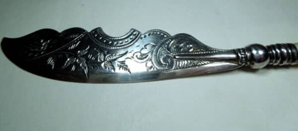Antique Silver Mother of Pearl Butter Knife Butter Knife Antique Silver 4