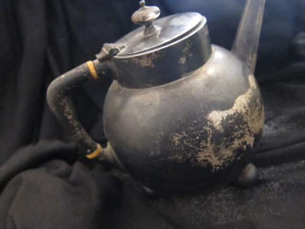 1880 London Silver W&J Barnard Teapot 275grms silver, teapot, antique, Victorian, London Antique Silver 4