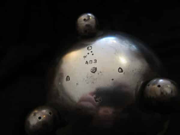1880 London Silver W&J Barnard Teapot 275grms - Image 8