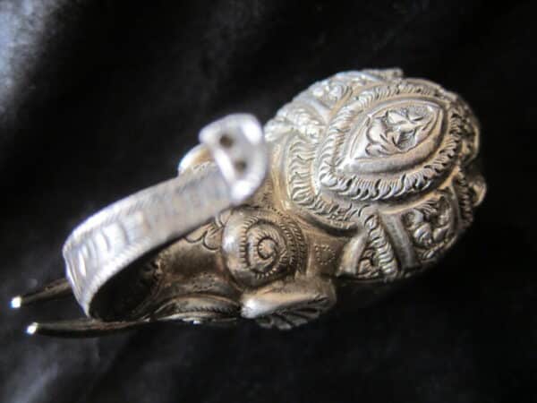 Vintage Asiatic Silver Elephant Trinket Pop silver, asiatic, elephant, trinket box Antique Silver 4