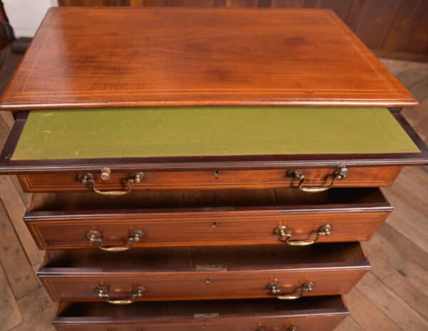 Georgian Bachelors Chest SAI2492 Antique Draws 8