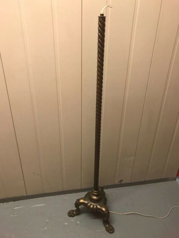 Antique Metal Polish lamp - Image 2