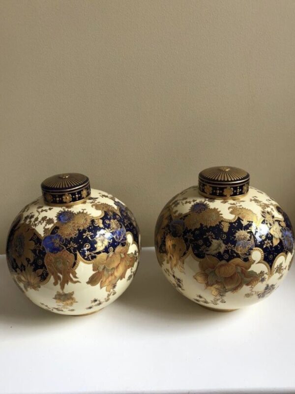 A Pair of 19th Century Royal Crown Derby Lidded Spherical Vases Antique Royal Crown Derby Antique Ceramics 5