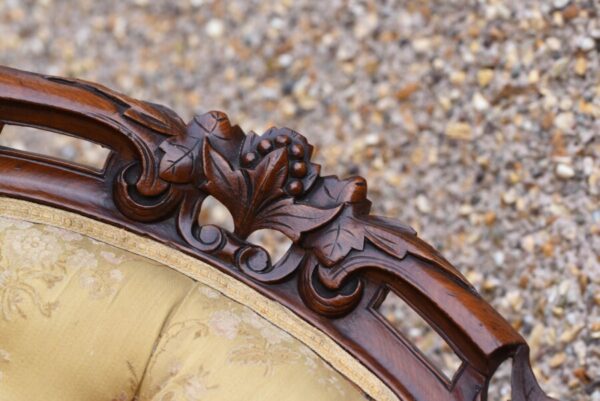 Victorian Mahogany Button Back Settee SAI1102 - Image 15
