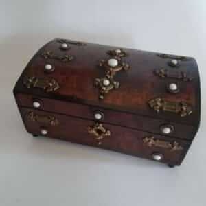 19th century French amboyna jewel box Antique Boxes