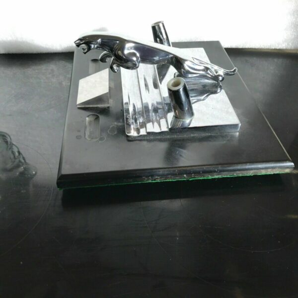 Jaguar presentation desk top item of quality