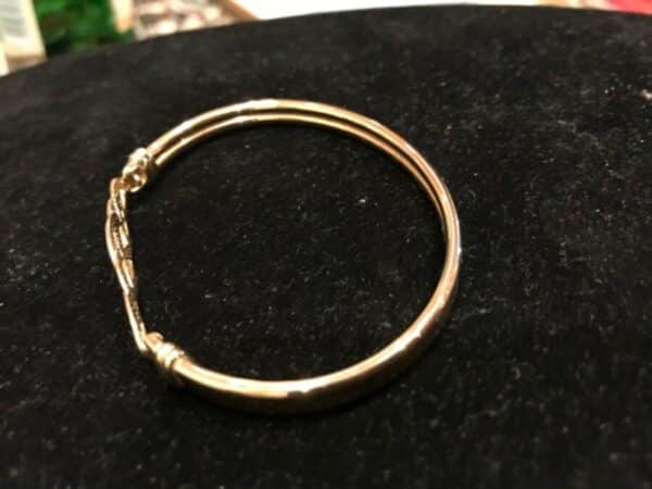 Lady’s 9CT gold Celtic bangle - Image 3