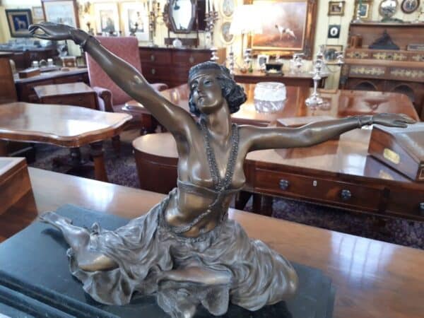 Large Art Deco bronze dancer, Claire Colinet - Image 2