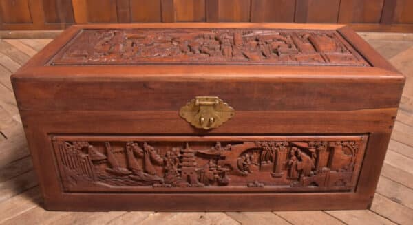 Chinese Camphor Wood Blanket / Storage Box SAI2525 Antique Chests 8