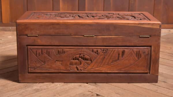 Chinese Camphor Wood Blanket / Storage Box SAI2525 - Image 8