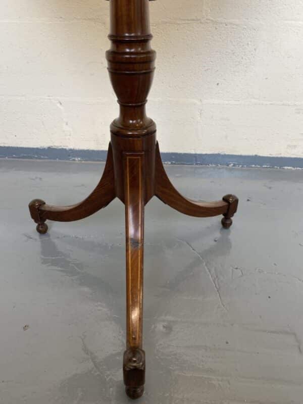 Regency period tilt top table - Image 5