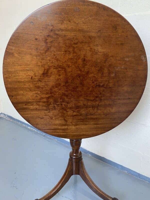 Regency period tilt top table Antique Tables 5