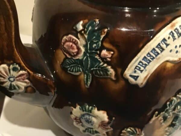 Barge ware teapot 1883 - Image 13