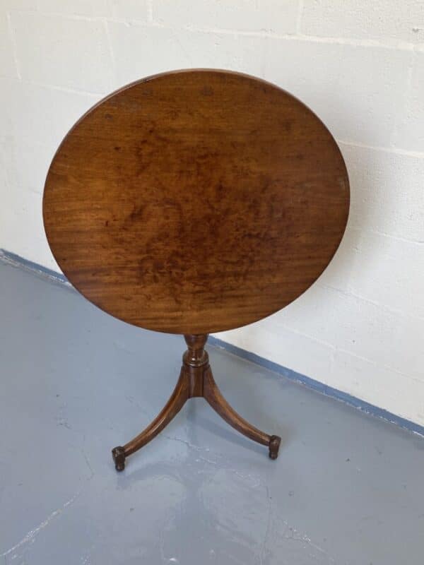 Regency period tilt top table - Image 2
