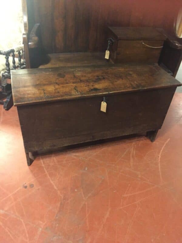 Six plank coffer Antique Chests 3