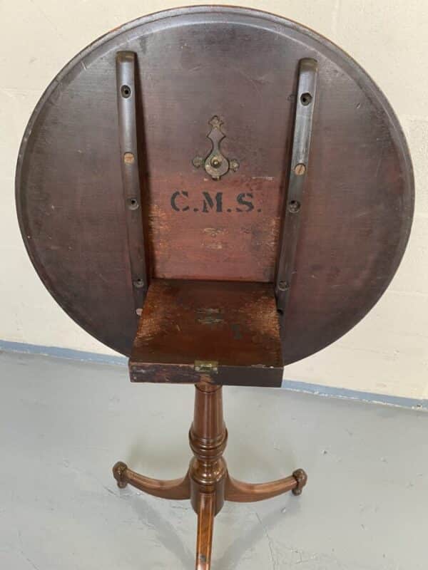 Regency period tilt top table - Image 4
