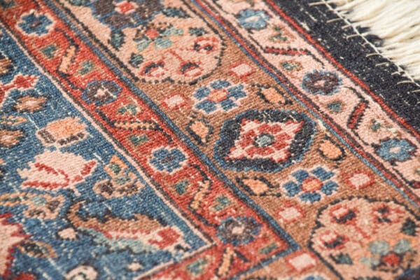Magnificent Large Handwoven Rug - Image 17