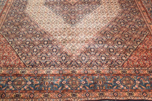 Magnificent Large Handwoven Rug - Image 5