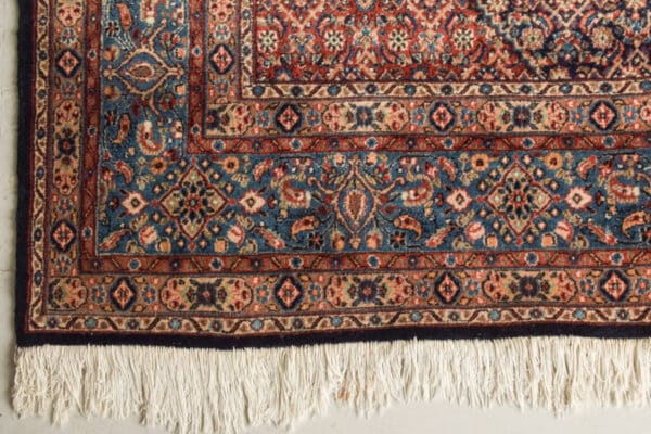 Magnificent Large Handwoven Rug - Image 8