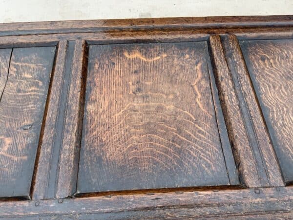 Coffer oak with carved frieze early 18th century Antique Coffers 13