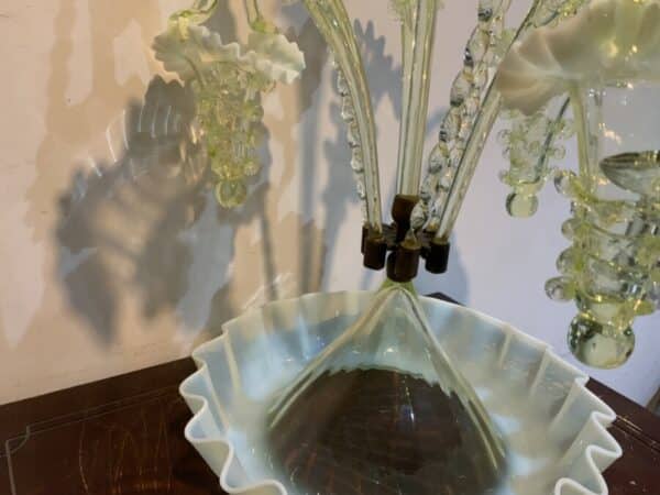 Epergne three basket central Flute - Image 7