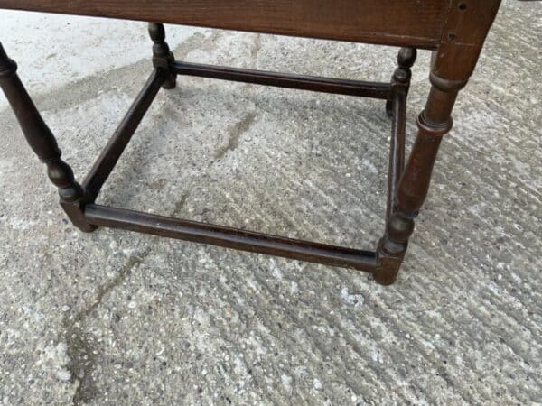 Oak side table early 18th century Antique Furniture 12